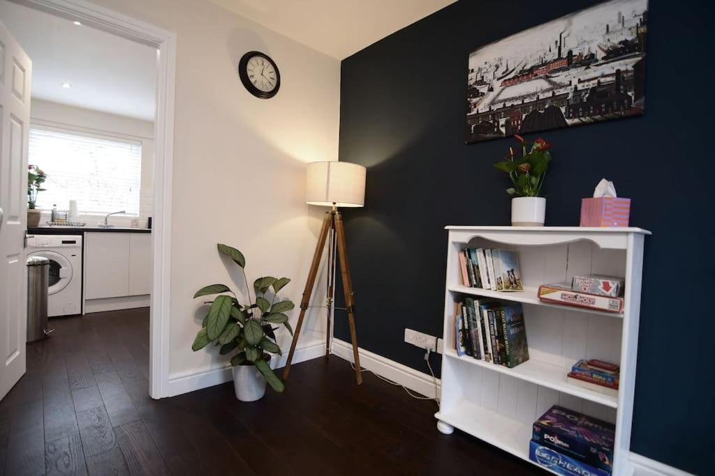 Loveyork Priory Apartment - Central With Parking Exterior photo